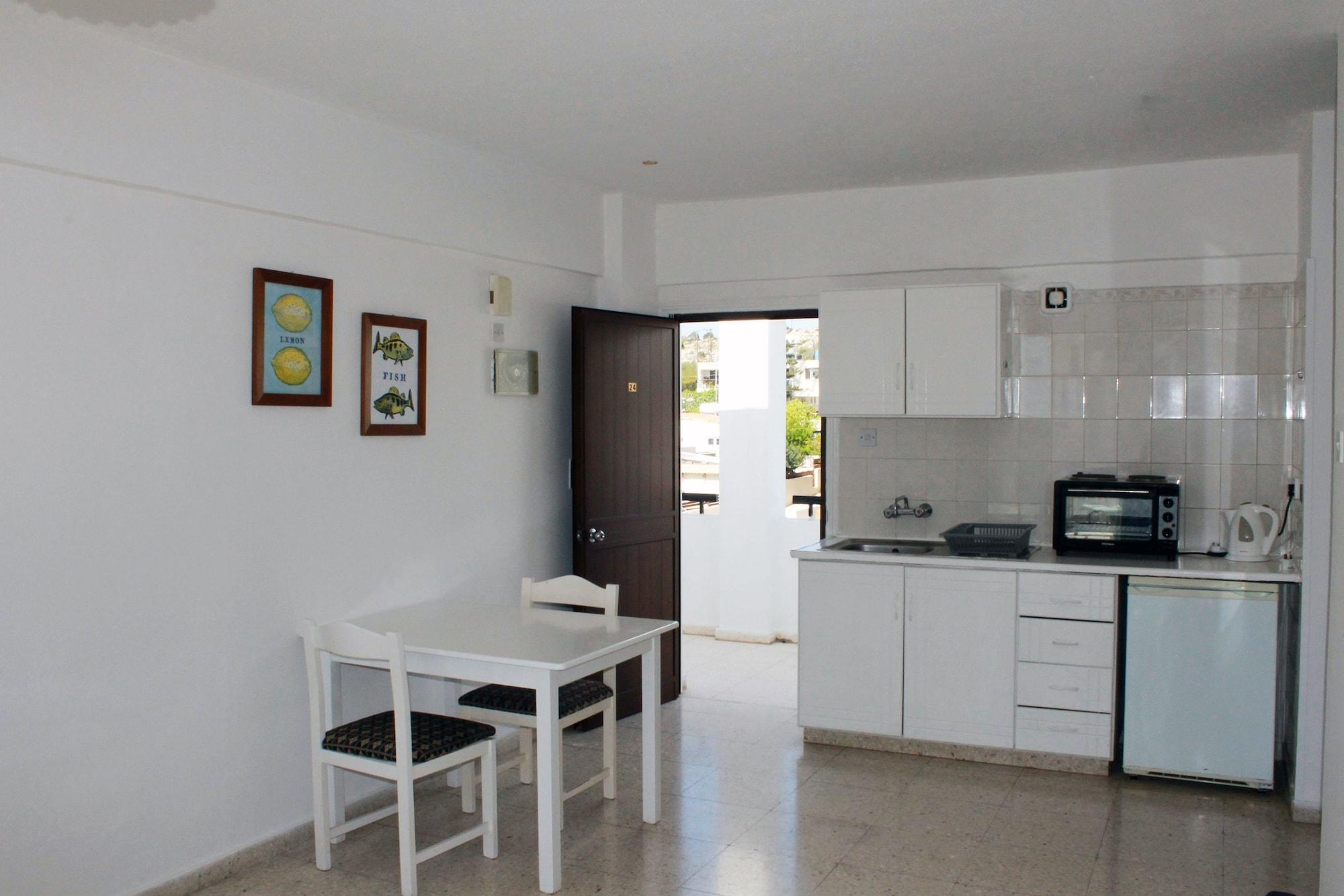 איה נאפה Florea Hotel Apartments מראה חיצוני תמונה